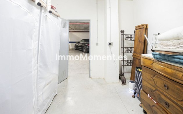 Resale - Apartment - Marbella - Altos de los Monteros