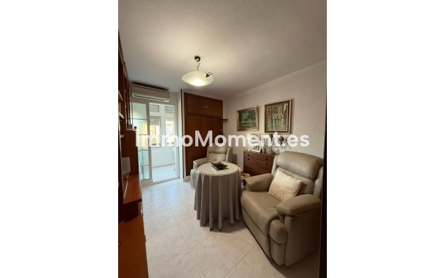 Resale - Apartment - Málaga - Capuchinos