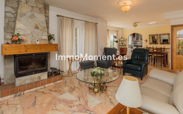 Revente - Villa - Fuengirola - Fuengirola Centro