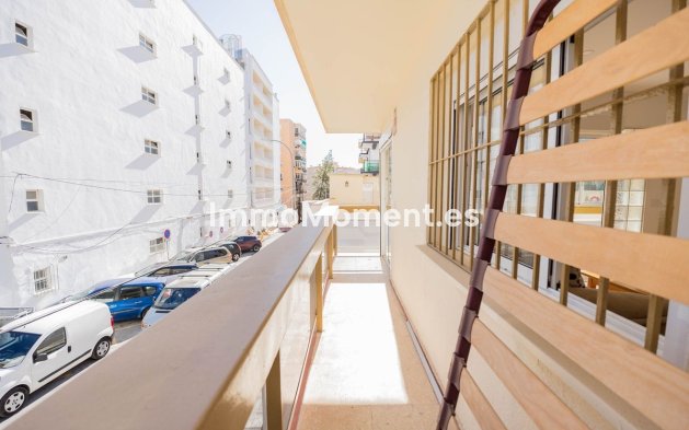 Resale - Apartment - Torremolinos