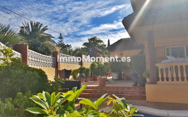 Resale - Villa - Marbella - Nueva Andalucía