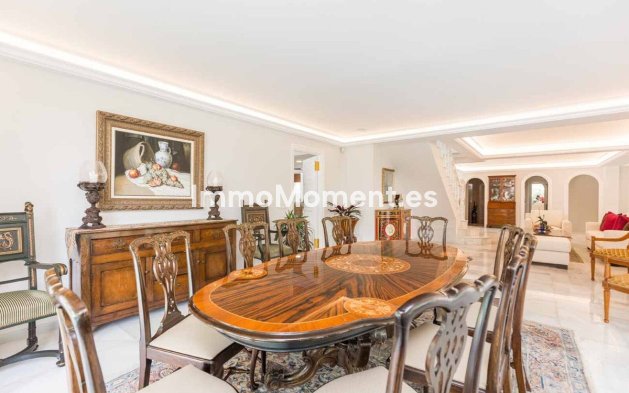 Revente - Villa - Marbella - Río Real