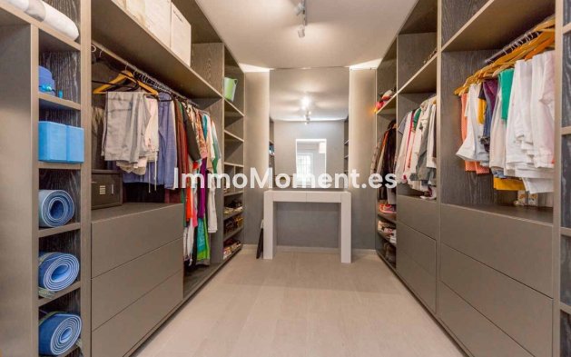 Revente - Villa - Marbella - Río Real