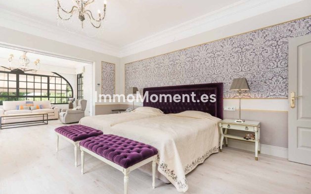 Revente - Villa - Marbella - Río Real