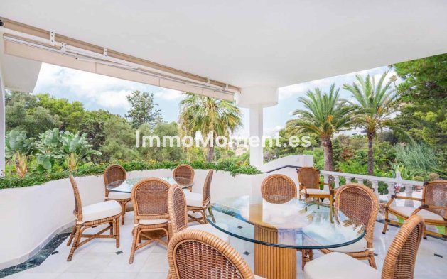 Revente - Villa - Marbella - Río Real