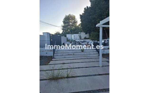 Revente - Villa - Benalmadena - Benalmadena Centro