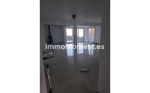 Revente - Villa - Benalmadena - Benalmadena Centro