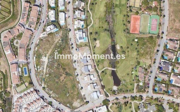 New Build - Plot - New Golden Mile