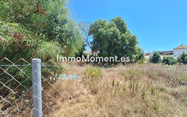 Resale - Land - Estepona - Atalaya
