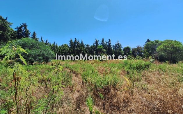 Resale - Land - Estepona - Atalaya