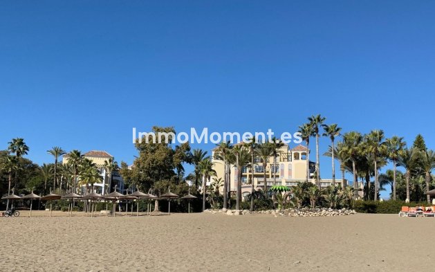 Resale - Land - Estepona - Atalaya