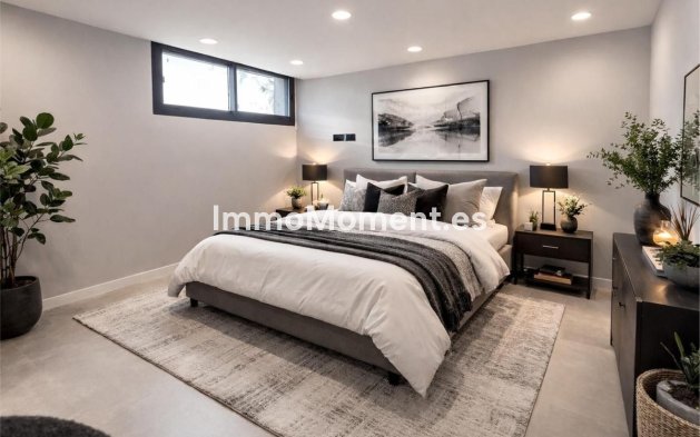 Wiederverkauf - Villa - Marbella - Nueva Andalucía