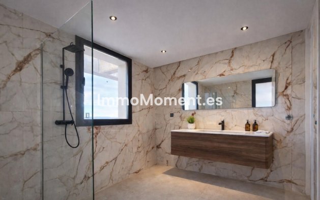 Wiederverkauf - Villa - Marbella - Nueva Andalucía