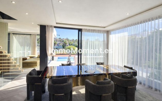 Wiederverkauf - Villa - Estepona  - New Golden Mile