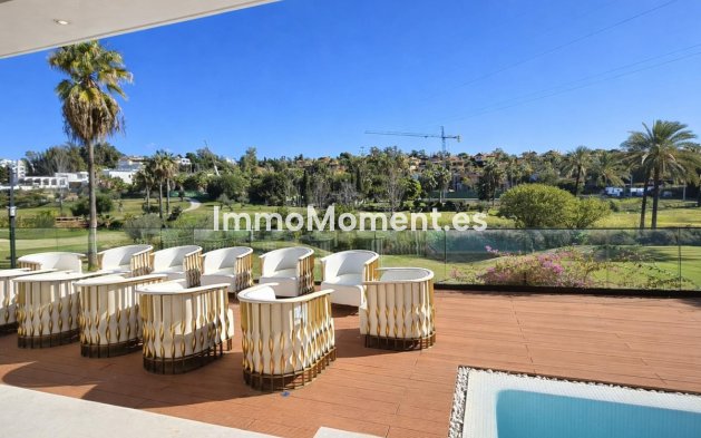 Wiederverkauf - Villa - Estepona  - New Golden Mile