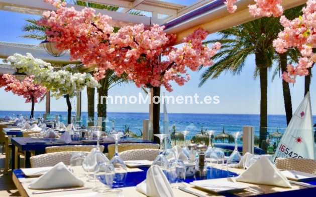 Wiederverkauf - Villa - Estepona  - New Golden Mile