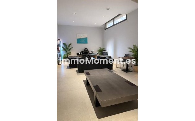 Wiederverkauf - Villa - Marbella - Nueva Andalucía