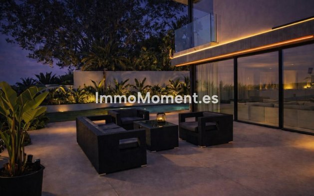 Wiederverkauf - Villa - Marbella - Nueva Andalucía