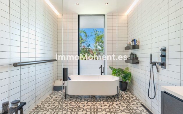 Revente - Villa - Marbella - La Mairena