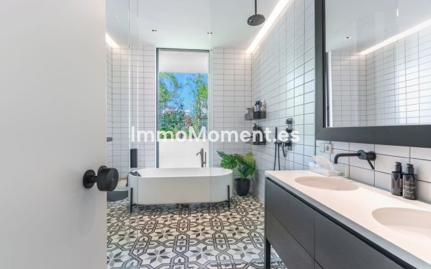 Revente - Villa - Marbella - La Mairena