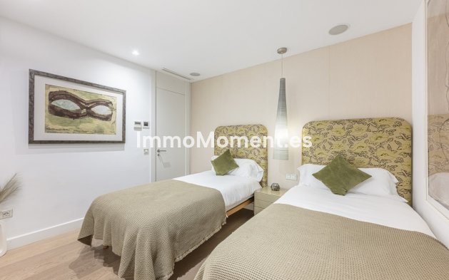 Wiederverkauf - Wohnung - Marbella - Puerto Banús