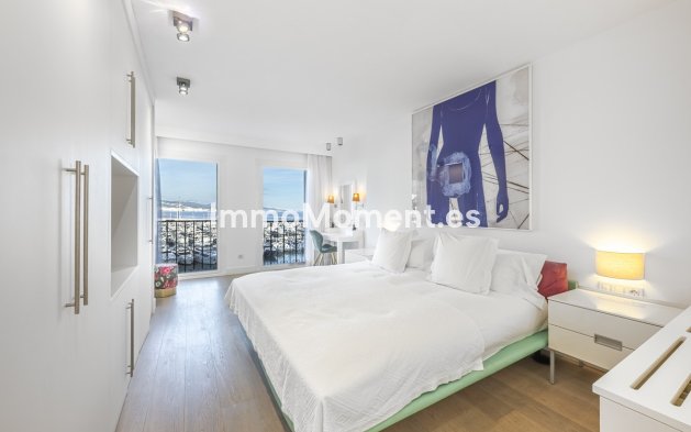 Wiederverkauf - Wohnung - Marbella - Puerto Banús