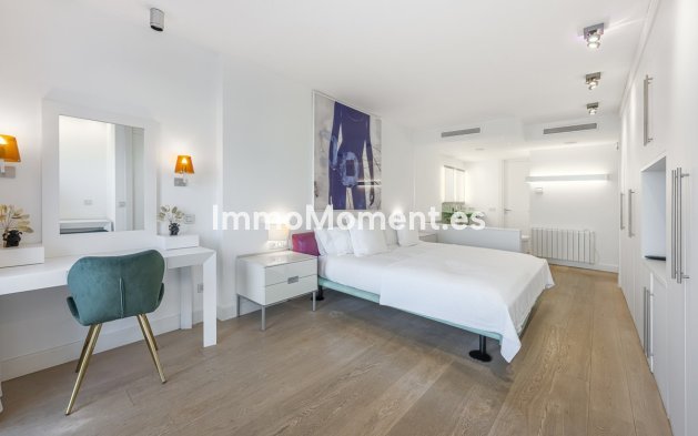 Wiederverkauf - Wohnung - Marbella - Puerto Banús