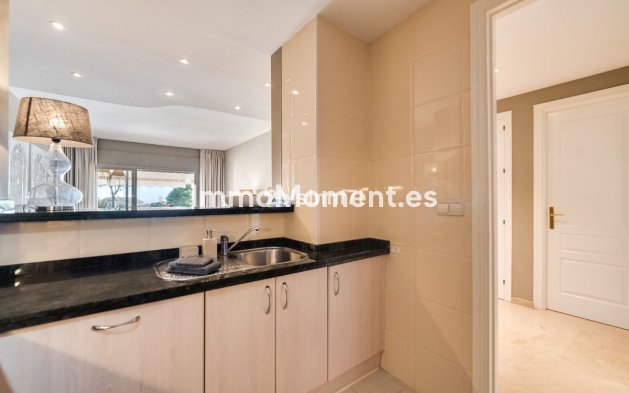 Revente - Appartement - Marbella - Elviria