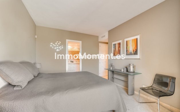 Revente - Appartement - Marbella - Elviria