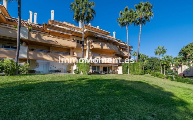 Revente - Appartement - Marbella - Elviria