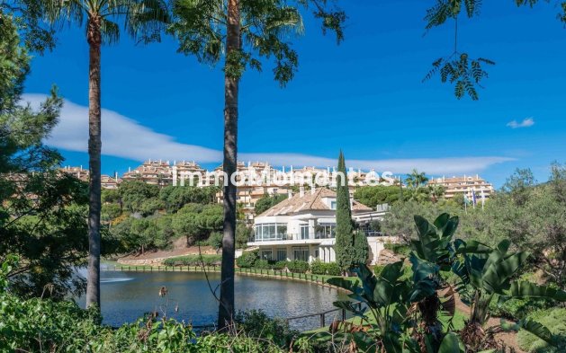 Revente - Appartement - Marbella - Elviria