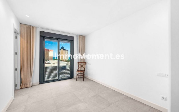 Resale - Apartment - Fuengirola - Fuengirola Centro