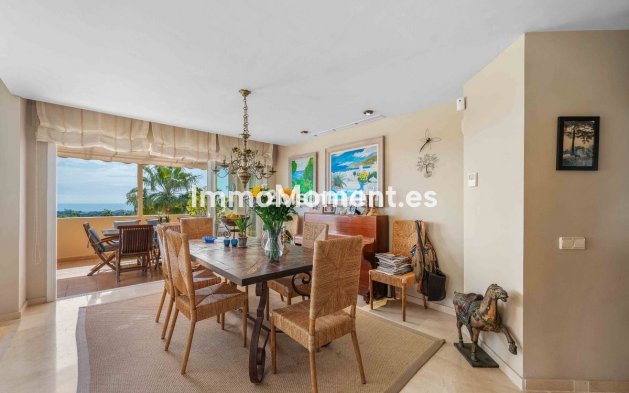 Resale - Apartment - Marbella - Elviria