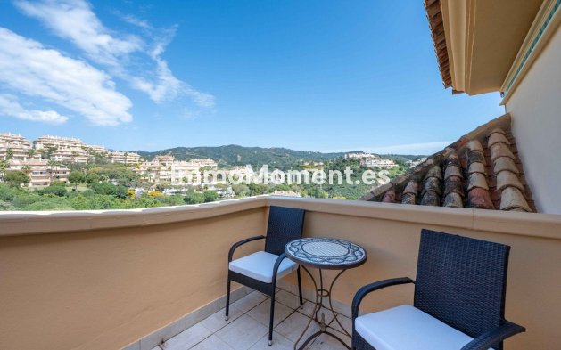 Resale - Apartment - Marbella - Elviria