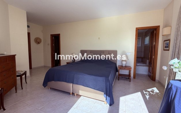 Wiederverkauf - Villa - Fuengirola - Higueron