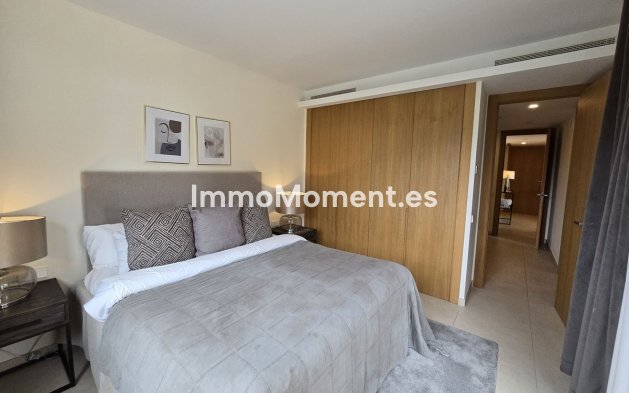 Resale - Apartment - Benahavís - Benahavís Centro