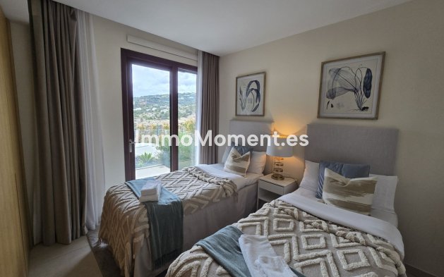 Resale - Apartment - Benahavís - Benahavís Centro