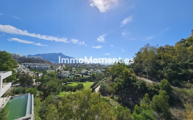 Reventa - Apartamento - Benahavís - Benahavís Centro