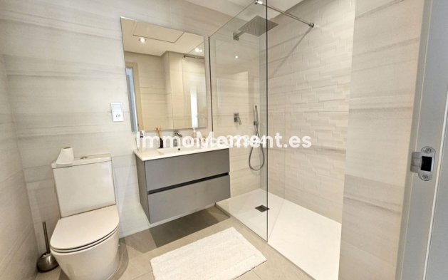 Reventa - Apartamento - Benahavís - Benahavís Centro