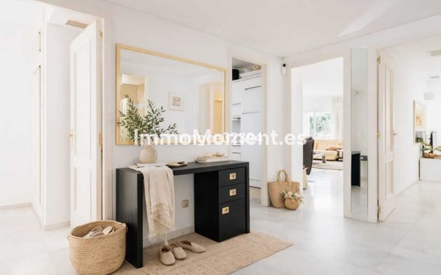 Wiederverkauf - Wohnung - Marbella - San Pedro de Alcántara