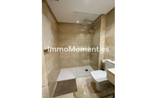 Wiederverkauf - Wohnung - Marbella - Puerto Banús