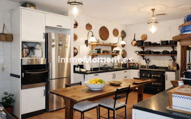 Revente - Villa - Sotogrande - Sotogrande Costa