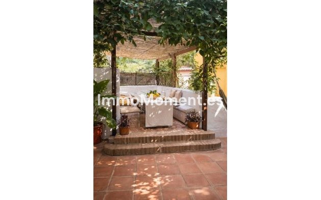 Revente - Villa - Benahavís - Benahavís Centro