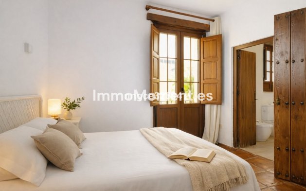 Revente - Villa - Benahavís - Benahavís Centro