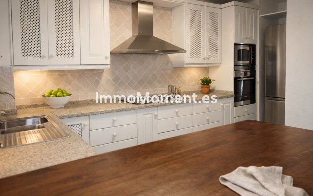 Revente - Villa - Benahavís - Benahavís Centro