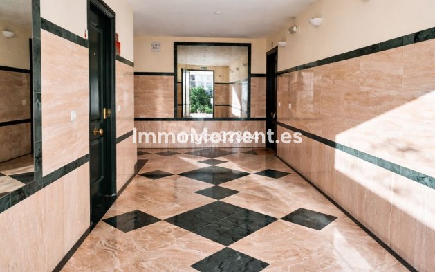 Wiederverkauf - Wohnung - Marbella - Puerto Banús