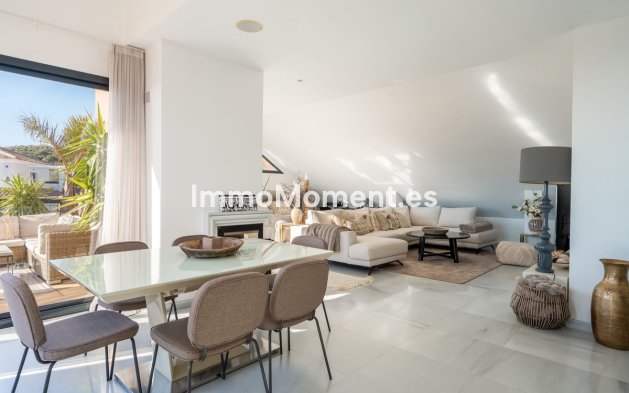 Resale - Apartment - Mijas - Calahonda