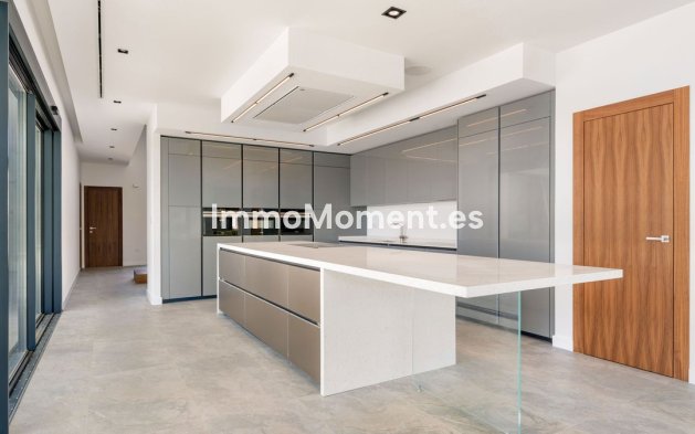 Wiederverkauf - Villa - Benalmadena - Benalmadena Centro