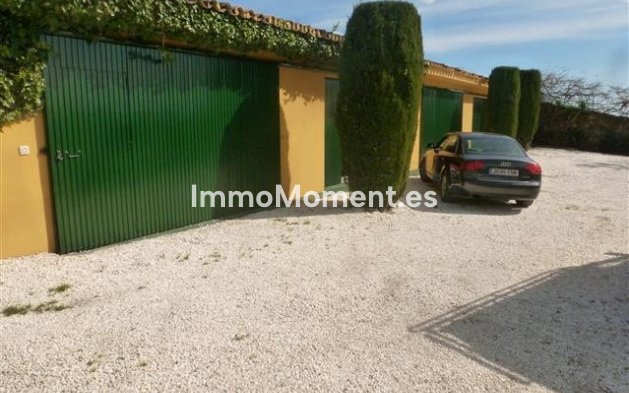 Revente - Villa - Estepona  - Estepona Centro