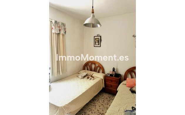 Resale - Country house - Estepona - New Golden Mile